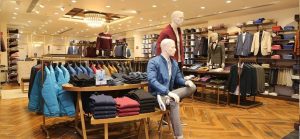 Louis Philippe franchise photo 4